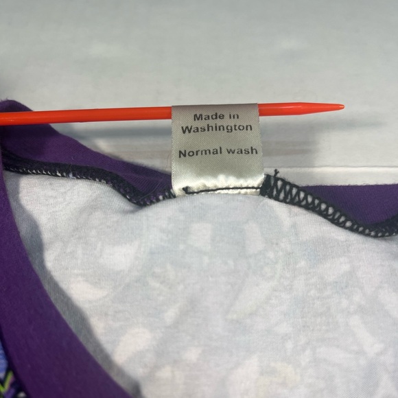 Beetlejuice Fit n’ Flare Top w/ pockets! Size S. Made in Washington - Picture 3 of 8